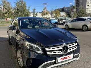 2017 Mercedes-Benz GLA 200 I (X156) Рестайлинг, синий, 1490000 рублей, вид 1