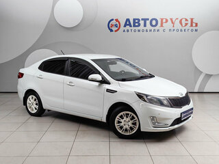 2013 Kia Rio 5-speed III, белый, 737000 рублей, вид 1