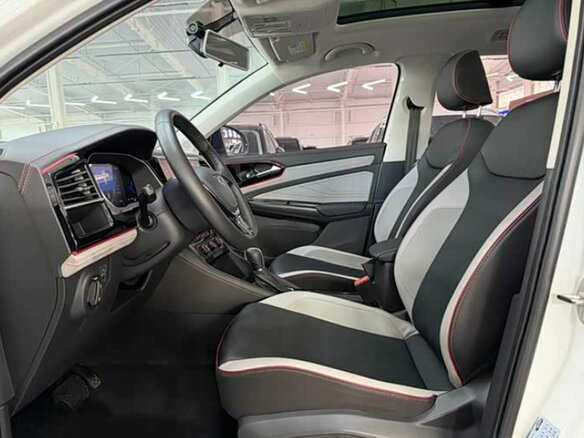 2023 Jetta VS7 I Рестайлинг 1, белый, 1488999 рублей - вид 3