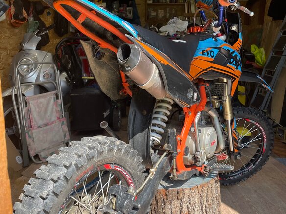 2022 Kayo Evolution YX140EM, голубой, 90000 рублей - вид 11
