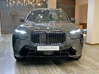 2026 BMW X7 40d I (G07) Рестайлинг, серый, 18850000 рублей, вид 3