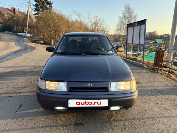 2000 Lada (ВАЗ) 2110, серебристый, 139000 рублей
