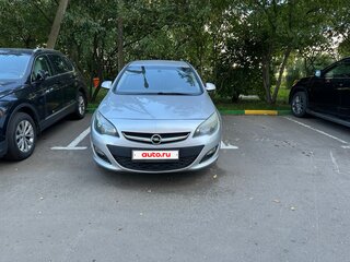 2012 Opel Astra J Рестайлинг, серебристый, 680000 рублей, вид 2