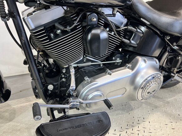 2009 Harley-Davidson Fat Boy, чёрный, 549000 рублей - вид 26