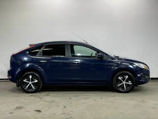 2011 Ford Focus II Рестайлинг, синий, 430000 рублей, вид 4