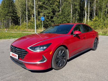 2020 Hyundai Sonata VIII (DN8), красный, 1890000 рублей, вид 1
