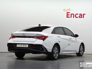 2024 Hyundai Avante VII Рестайлинг, белый, 1690000 рублей, вид 2