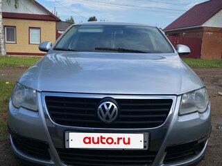 2005 Volkswagen Passat B6, серебристый, 450000 рублей, вид 2