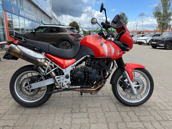 2005 Triumph Tiger 955i, красный, 355000 рублей - вид 1