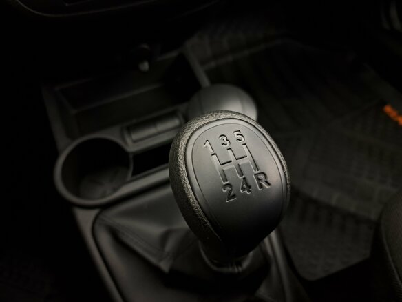 2026 Lada (ВАЗ) Granta I Рестайлинг, серебристый, 1030000 рублей - вид 11