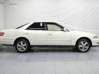 1997 Toyota Mark II VIII (X100), белый, 489000 рублей, вид 3