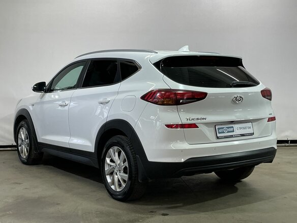 2018 Hyundai Tucson III Рестайлинг, белый, 1895000 рублей - вид 6