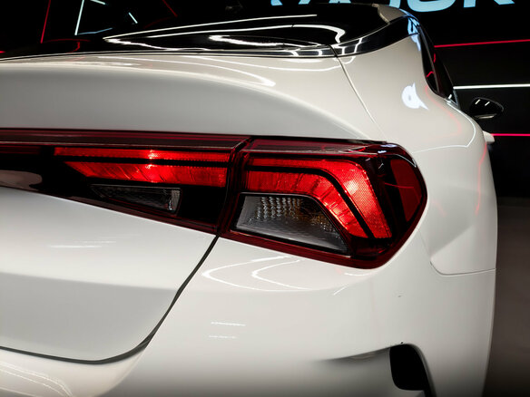 2022 Kia K5 III, белый, 2425000 рублей - вид 25