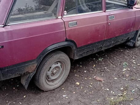 2004 Lada (ВАЗ) 2104 4-speed, красный, 55000 рублей, вид 4
