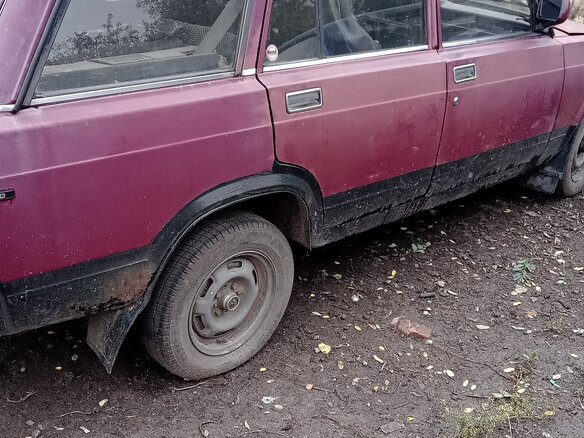 2004 Lada (ВАЗ) 2104 4-speed, красный, 55000 рублей - вид 3