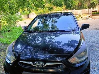 2013 Hyundai Solaris I, чёрный, 720000 рублей, вид 1