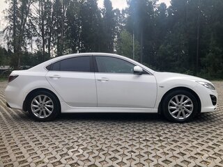 2011 Mazda 6 II (GH) Рестайлинг, белый, 1370000 рублей, вид 5