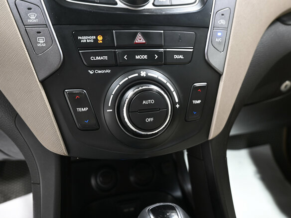2013 Hyundai Santa Fe III, белый, 1650000 рублей - вид 15