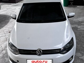 2012 Volkswagen Polo V, белый, 400000 рублей, вид 3