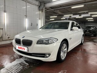 2012 BMW 5 серии 528i xDrive VI (F10/F11/F07), белый, 1950000 рублей, вид 2