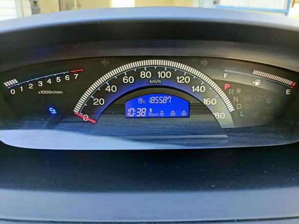 2013 Honda Freed Spike I Рестайлинг, серый - вид 5