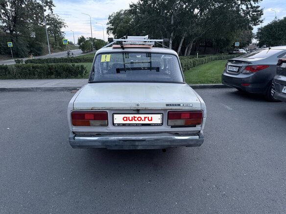 1995 Lada (ВАЗ) 2107, бежевый - вид 4