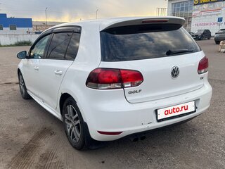 2012 Volkswagen Golf VI, белый, 560000 рублей, вид 3