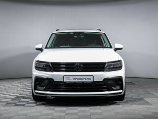 2020 Volkswagen Tiguan II, белый, 3690000 рублей, вид 2