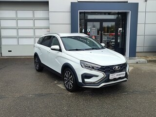 2025 Lada (ВАЗ) Vesta SW Cross I Рестайлинг (NG), белый, 1829000 рублей, вид 3