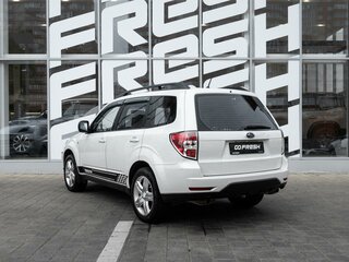2008 Subaru Forester III, белый, 1039000 рублей, вид 2