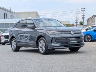 2023 Volkswagen Tiguan III, серый, 1750000 рублей, вид 2