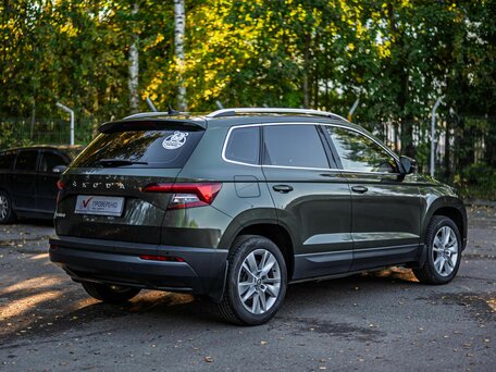 2020 Skoda Karoq I, зелёный, 1870000 рублей, вид 2