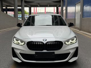 2022 BMW 1 серии 120i III (F52) Рестайлинг, белый, 1591000 рублей, вид 2