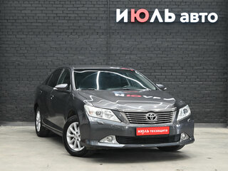 2012 Toyota Camry VII (XV50), серый, 1710000 рублей, вид 3
