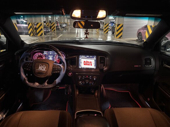 2019 Dodge Charger R__T VII (LD) Рестайлинг, белый, 4200000 рублей - вид 14