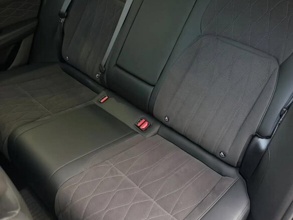 2025 Geely Monjaro (Xingyue L) I Рестайлинг (China Market), чёрный, 3720000 рублей - вид 20