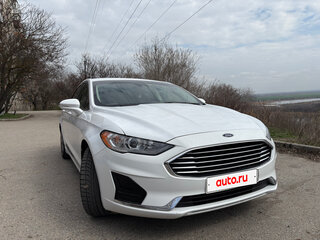 2020 Ford Fusion (North America) II Рестайлинг, белый, 1650000 рублей, вид 3