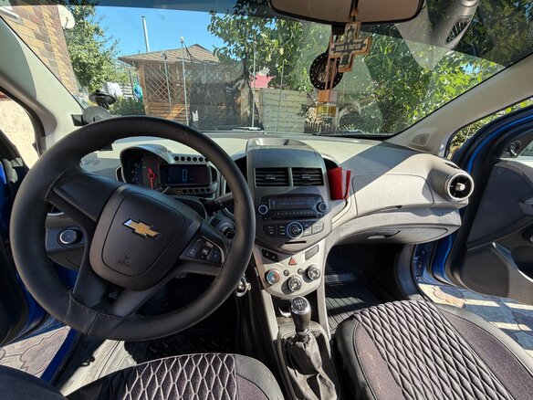 2013 Chevrolet Aveo II, синий, 650000 рублей - вид 4