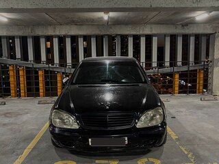 2002 Mercedes-Benz S-Класс 320 IV (W220), чёрный, 215000 рублей, вид 1