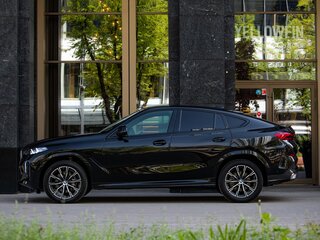 2025 BMW X6 40i III (G06) Рестайлинг, чёрный, 11350000 рублей, вид 5