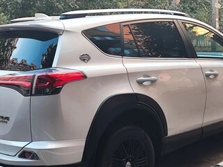2018 Toyota RAV4 IV (XA40) Рестайлинг, белый, 2790000 рублей, вид 2