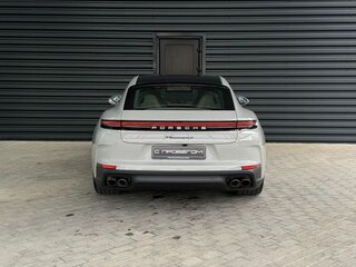 2024 Porsche Panamera 4 III, серый, 17999000 рублей, вид 4