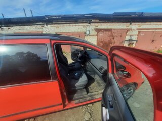 2005 Volkswagen Sharan I Рестайлинг 2, красный, 650000 рублей, вид 5