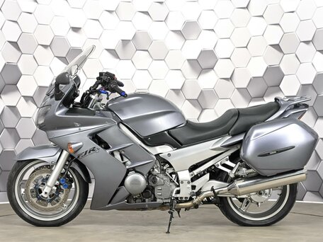 2004 Yamaha FJR1300, серебристый, 517000 рублей, вид 4