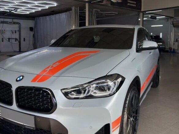 2021 BMW X2 xDrive25e I (F39), серебристый, 4100000 рублей - вид 10