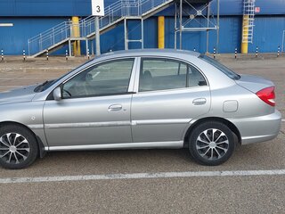 2004 Kia Rio I Рестайлинг, серебристый, 275000 рублей, вид 3