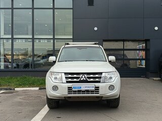 2014 Mitsubishi Pajero IV Рестайлинг 1, белый, 2119000 рублей, вид 2