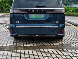 2025 Voyah Dream I, синий, 6000600 рублей, вид 5