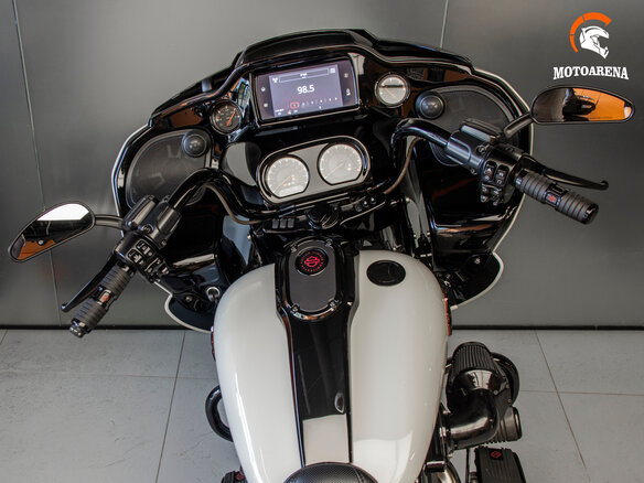 2020 Harley-Davidson CVO Road Glide, белый, 2401448 рублей - вид 12