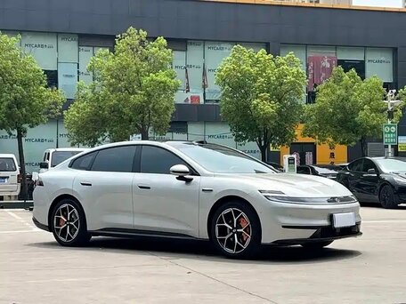 2026 Changan Qiyuan A06 51.48 kWh, серебристый, 2500000 рублей, вид 3